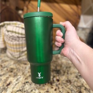 Meoky Forest Green Tumbler with Handle